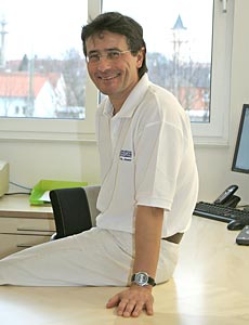 ALT: Chirurg Dr. Manfred Zimny, Praxisklinik, Hebbelstr. 14 A, 94315 Straubing, Niederbayern